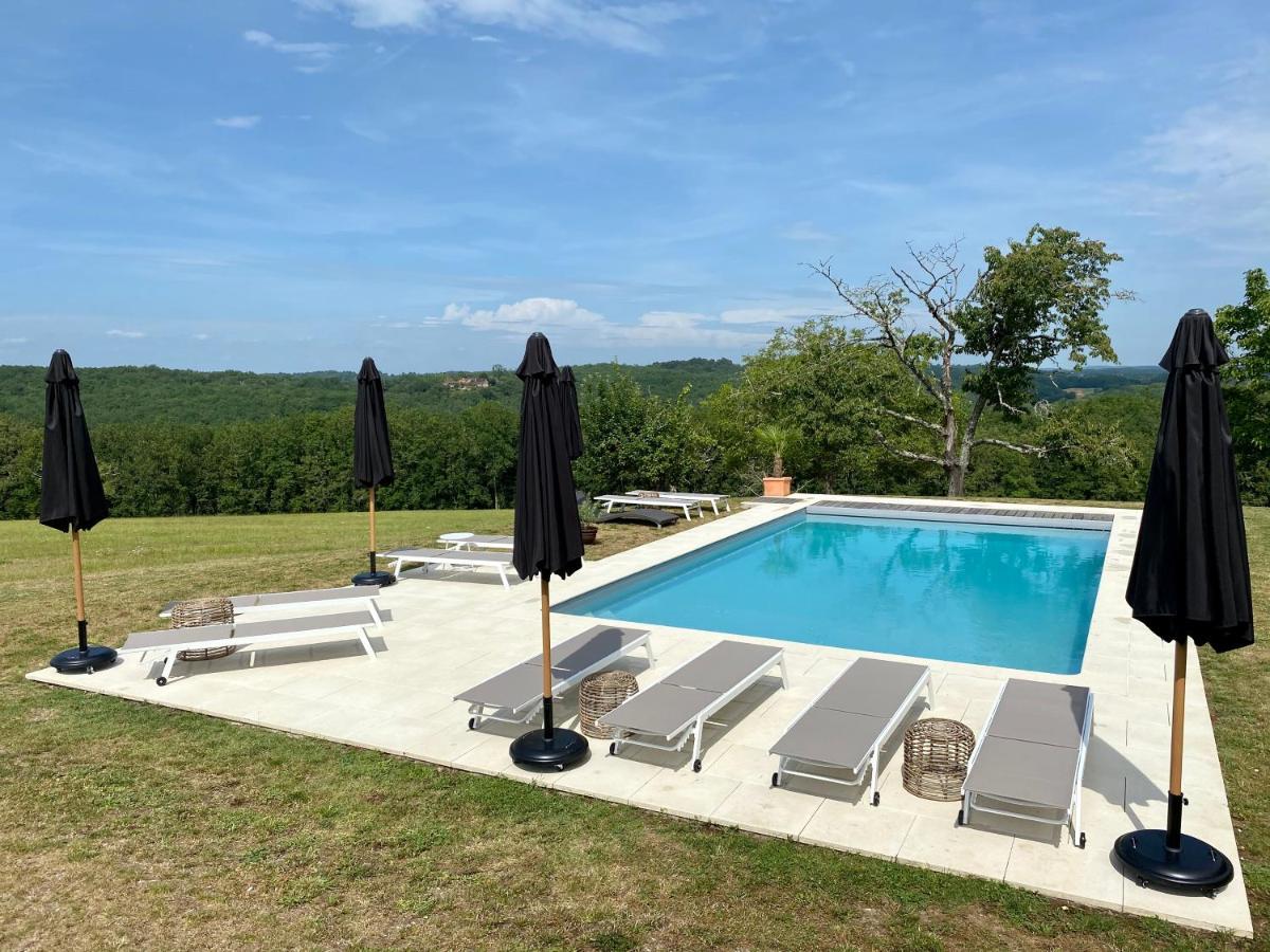 Domaine De Cazal - Gite 2 Pers Avec Piscine Au Coeur De 26 Hectares De Nature Preservee Saint-Cyprien (Dordogne) Exterior foto