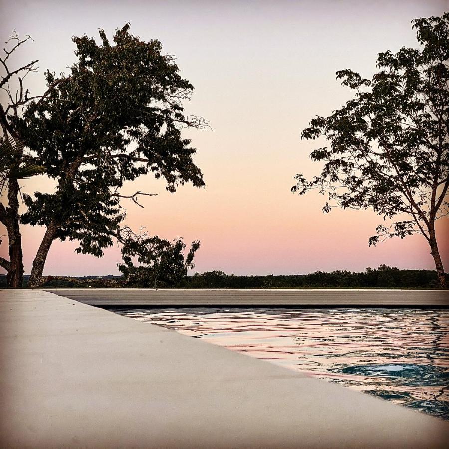 Domaine De Cazal - Gite 2 Pers Avec Piscine Au Coeur De 26 Hectares De Nature Preservee Vila Saint-Cyprien  Exterior foto